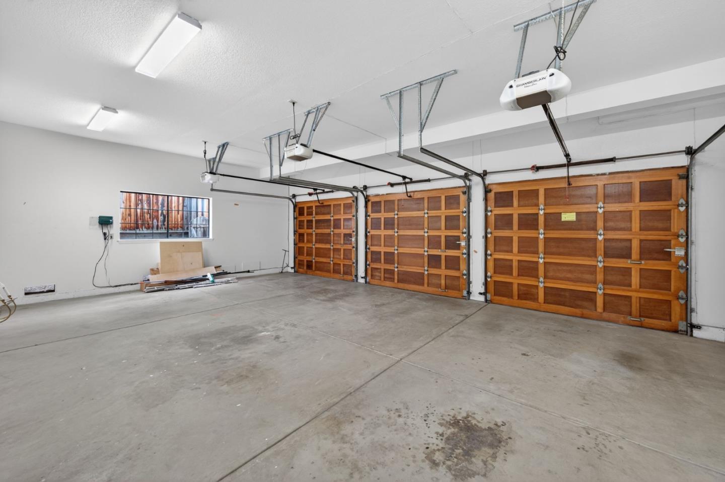 1168 Spring Hill Way