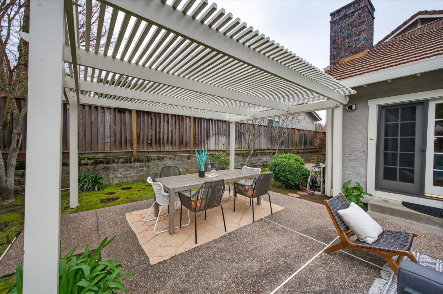 1168 Spring Hill Way