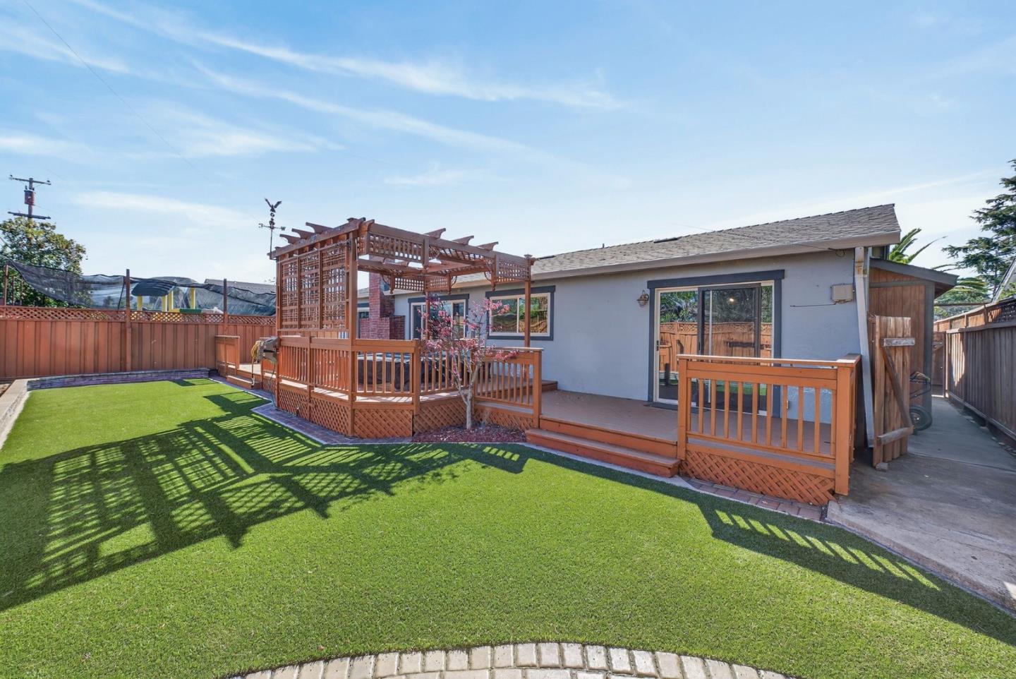 3950 Meridian Avenue