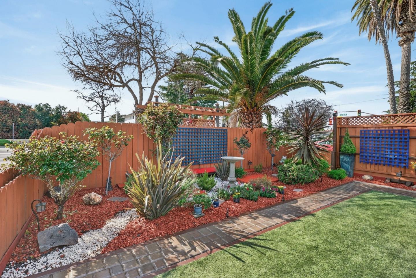 3950 Meridian Avenue