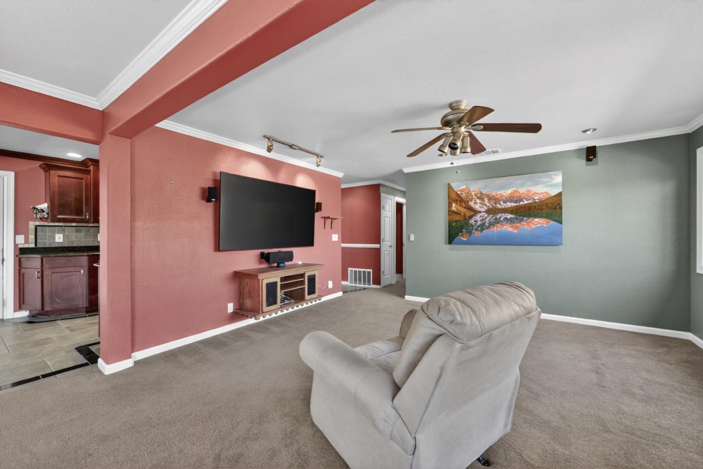 3950 Meridian Avenue