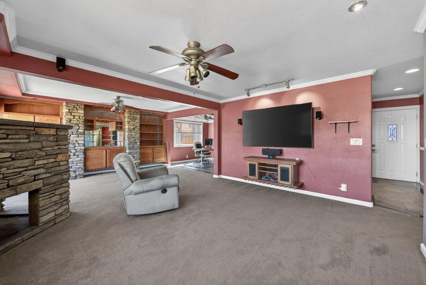 3950 Meridian Avenue