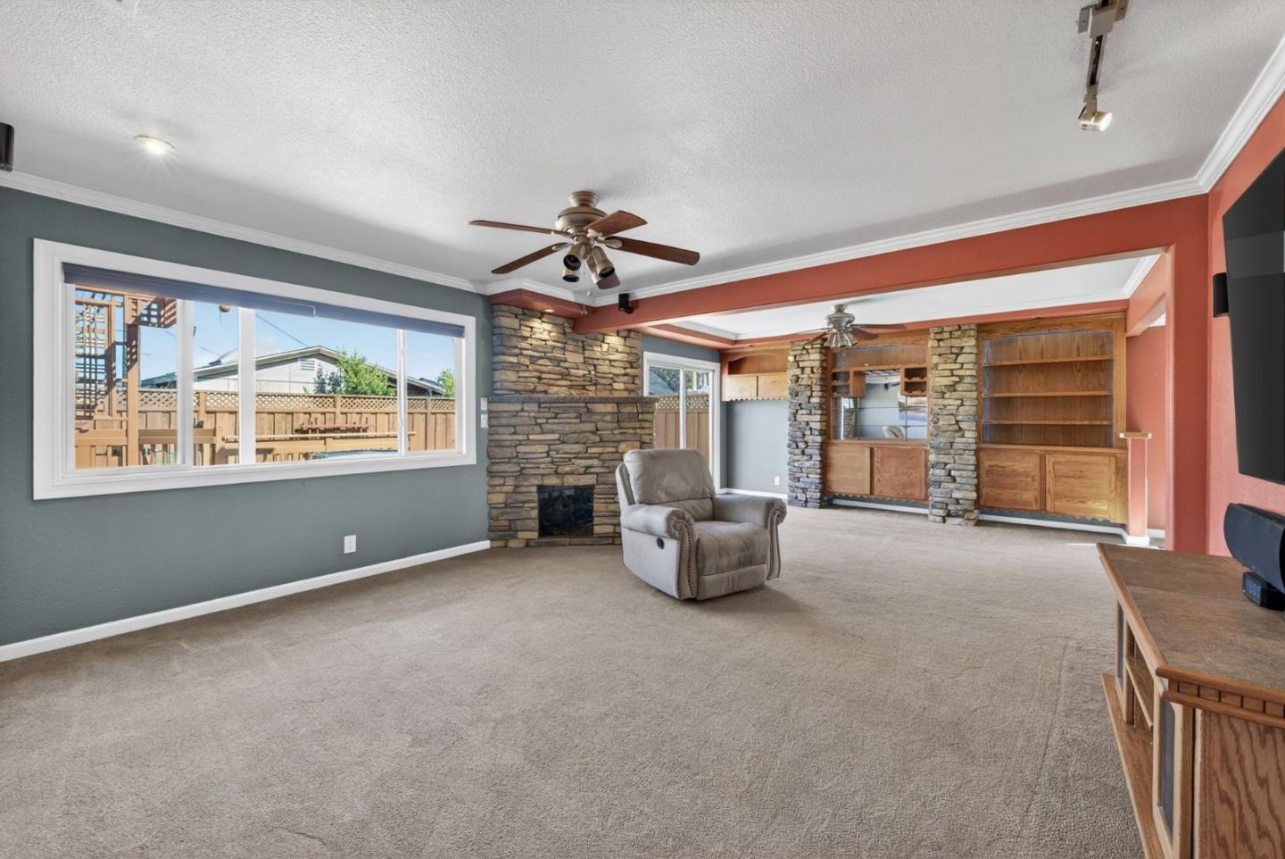 3950 Meridian Avenue