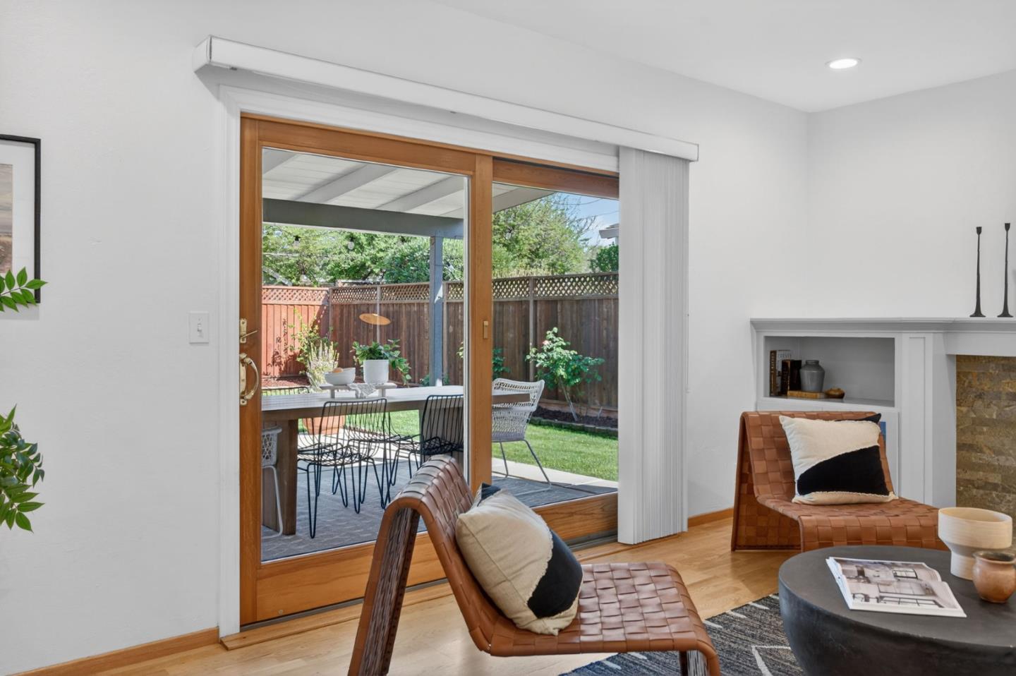 4012 Laurelglen Court