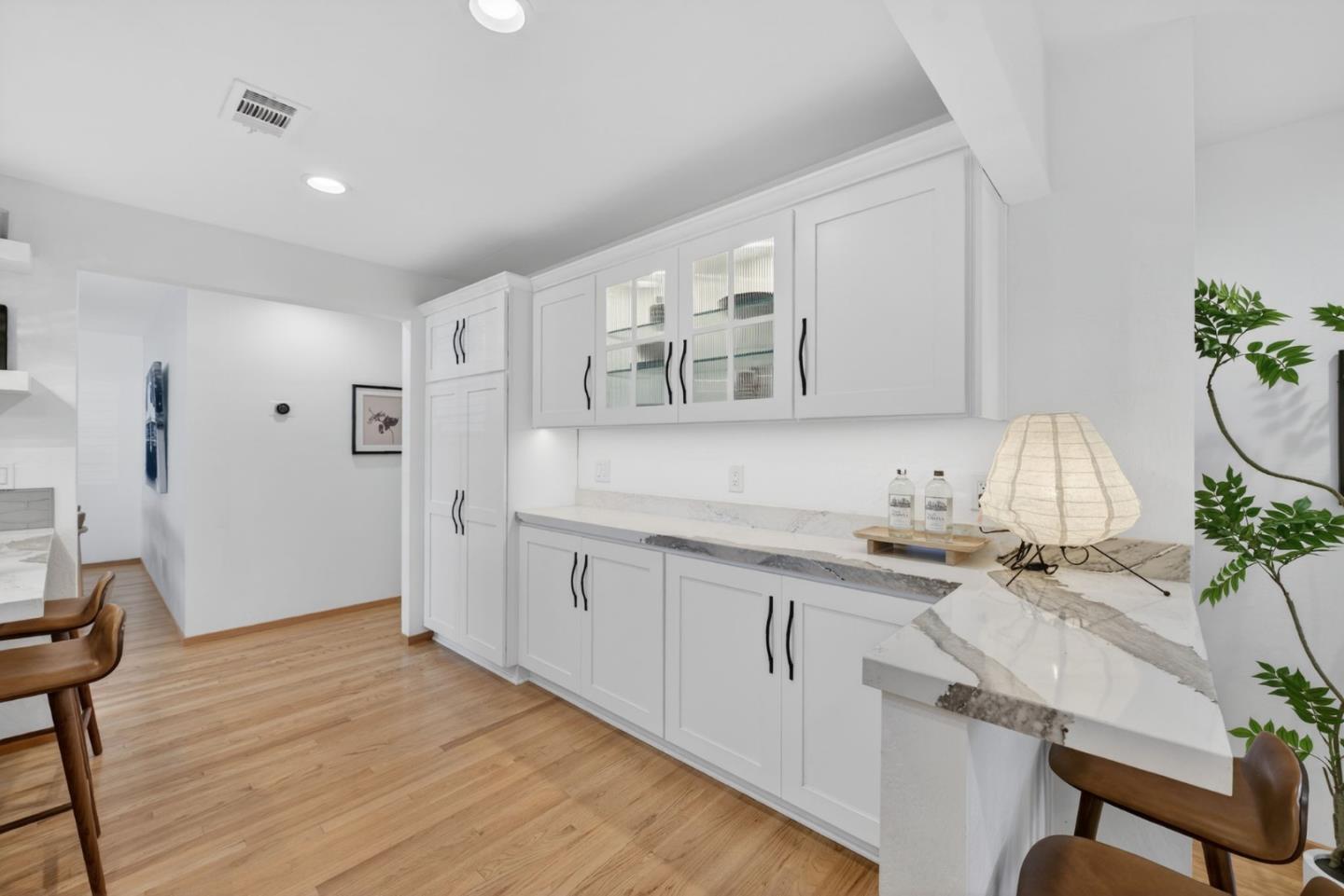 4012 Laurelglen Court