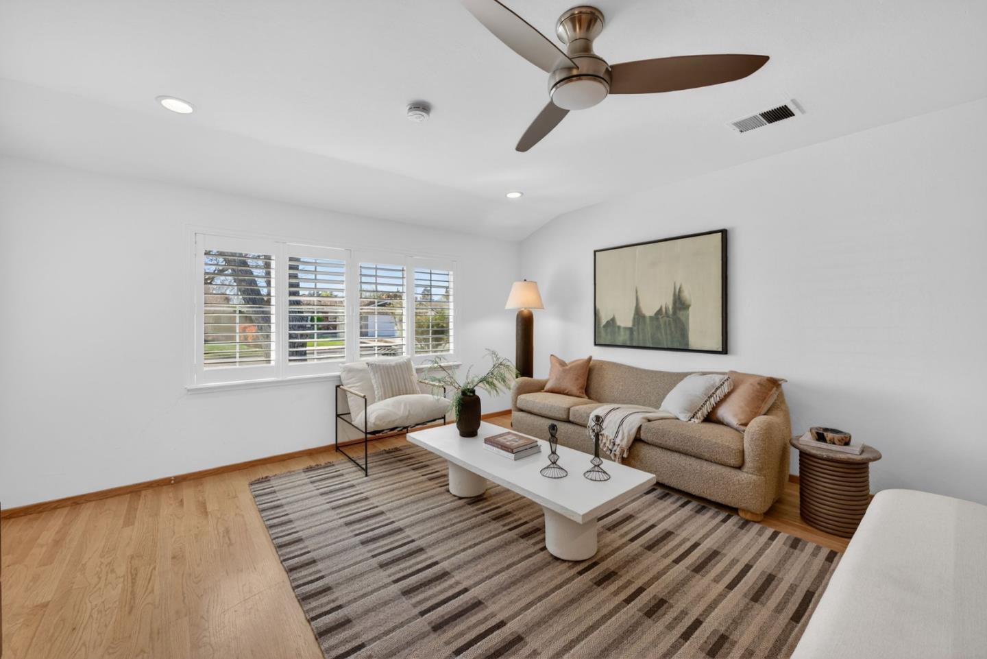 4012 Laurelglen Court