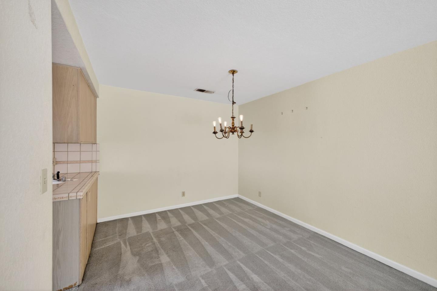 1074 Almaden Village Lane