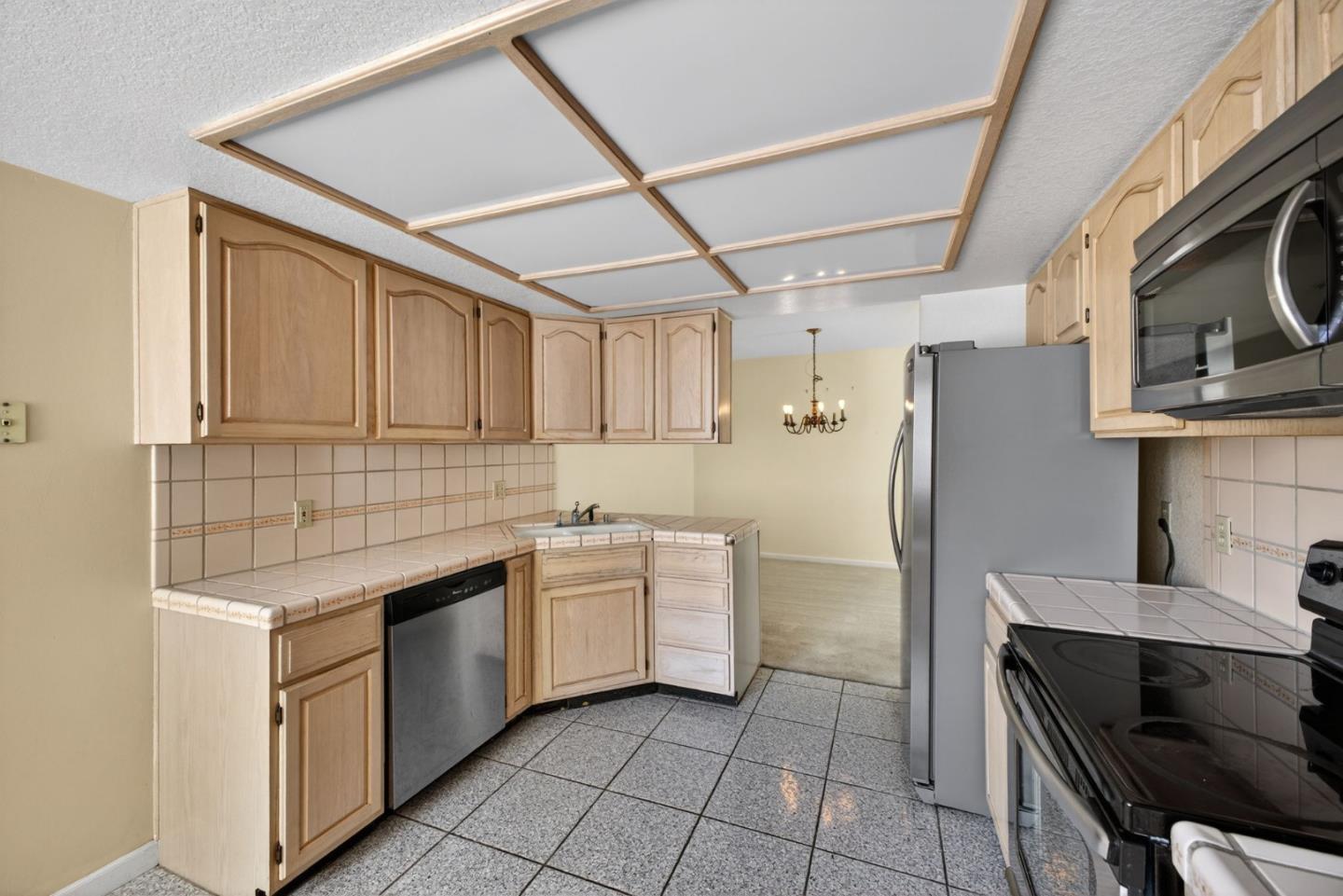 1074 Almaden Village Lane