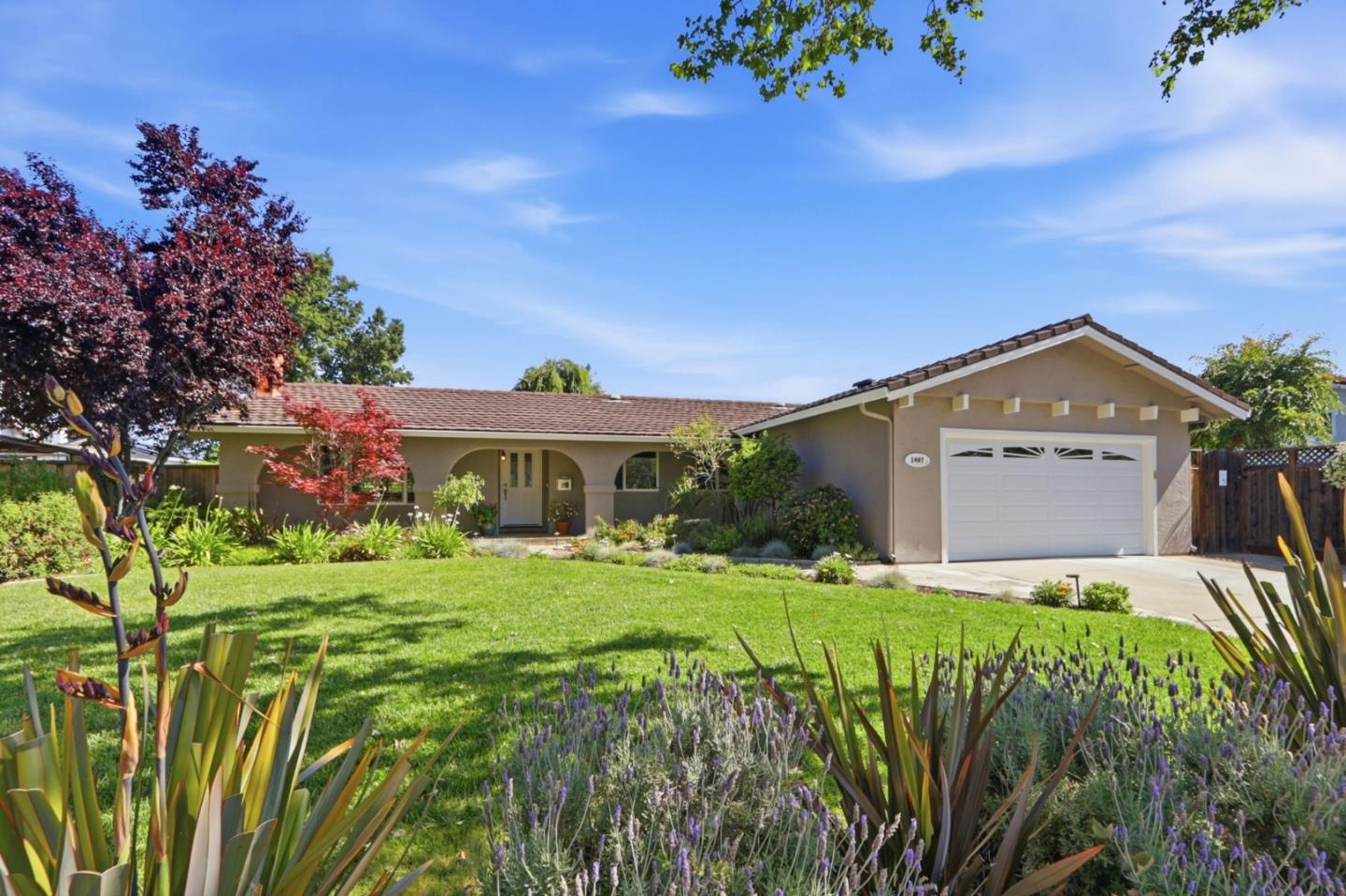 1407 Redmond AVE