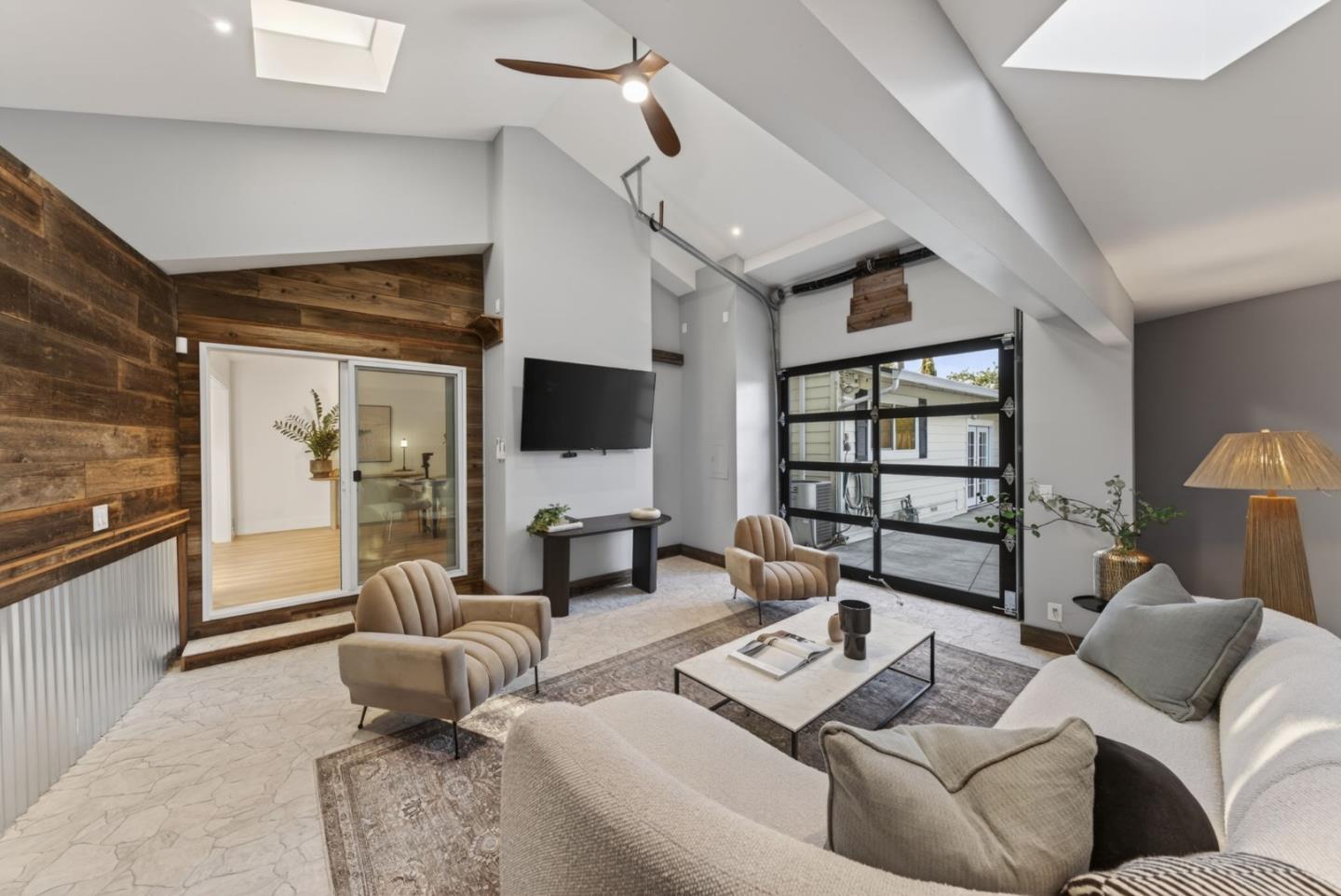 1716 Lollie Court
