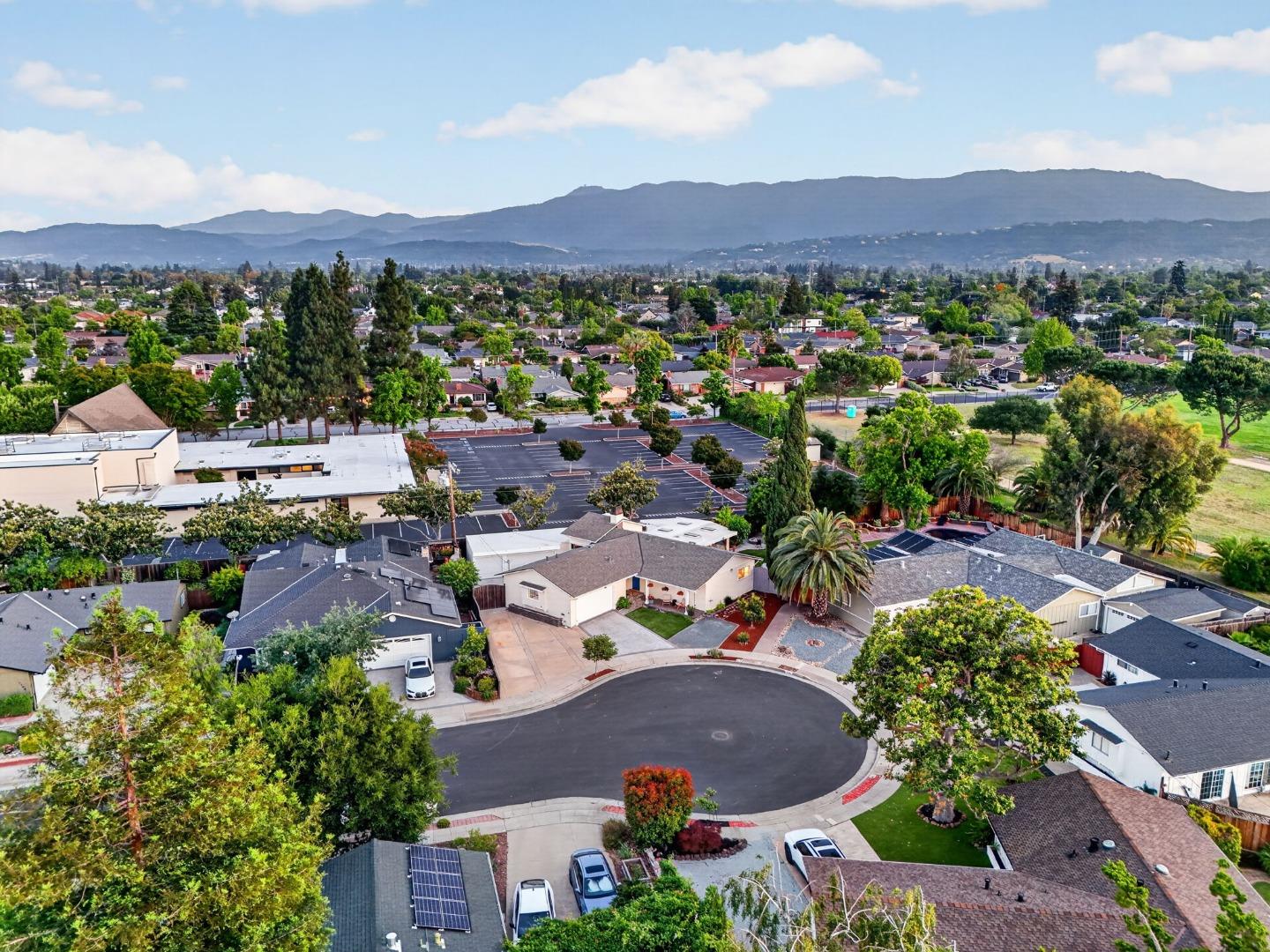 1716 Lollie Court