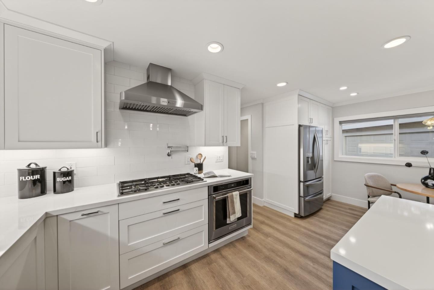 1716 Lollie Court