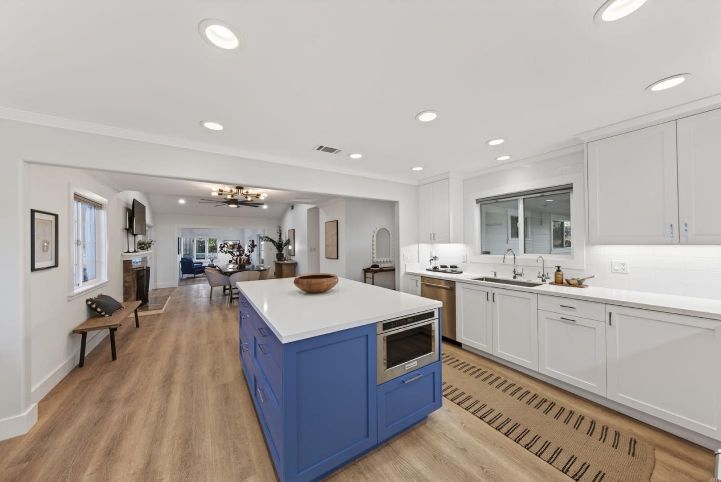 1716 Lollie Court