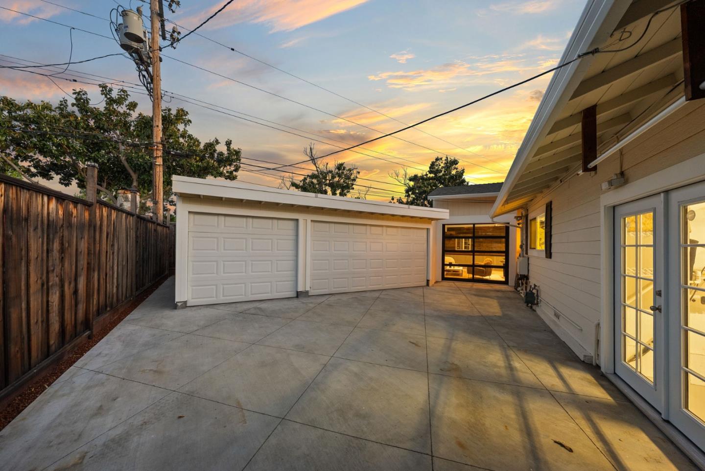 1716 Lollie Court