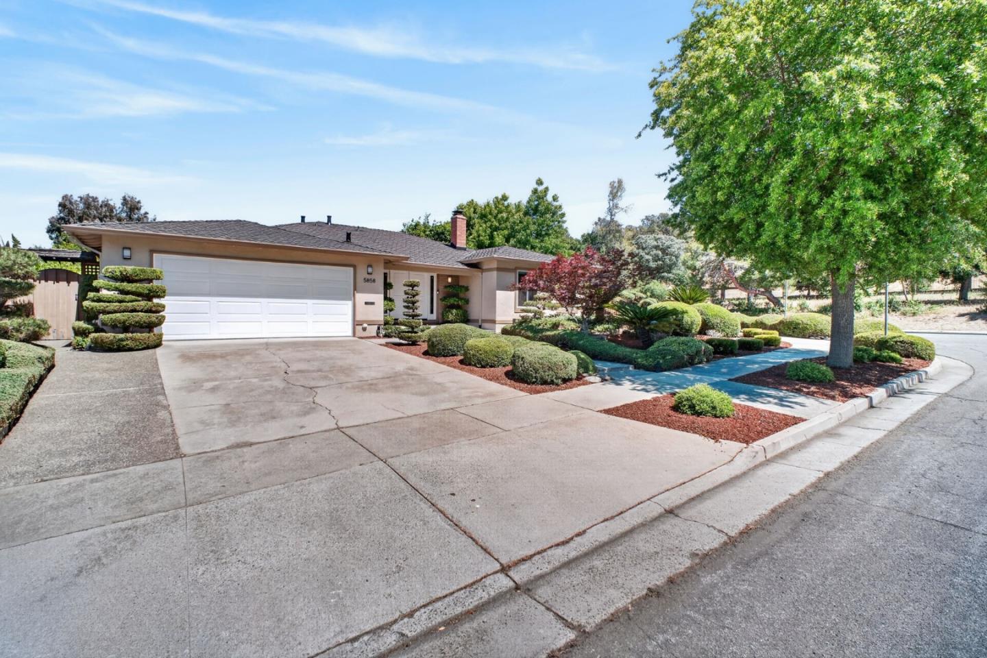 5858 Corumba Court