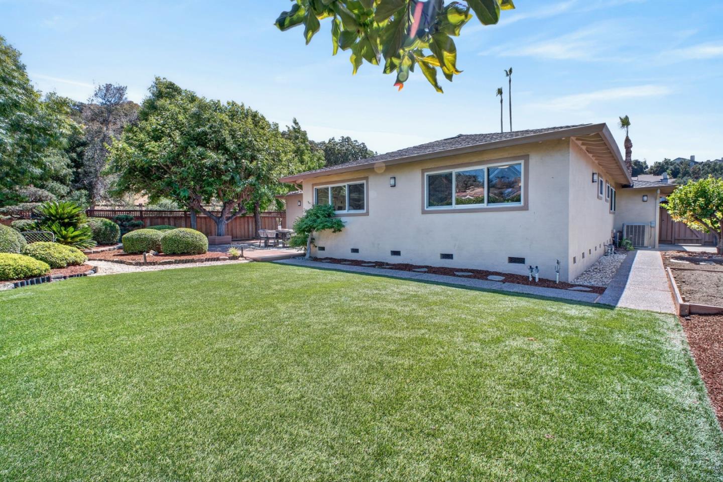 5858 Corumba Court