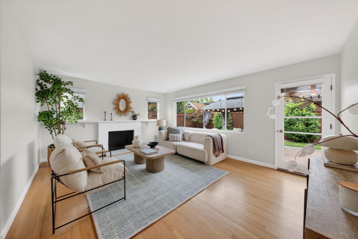 3467 Julio Avenue