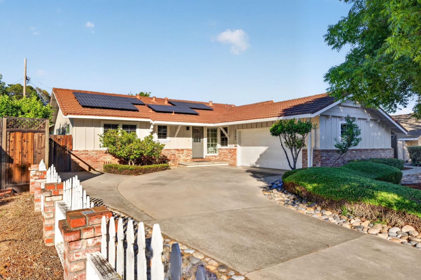 3562 Woodford Drive