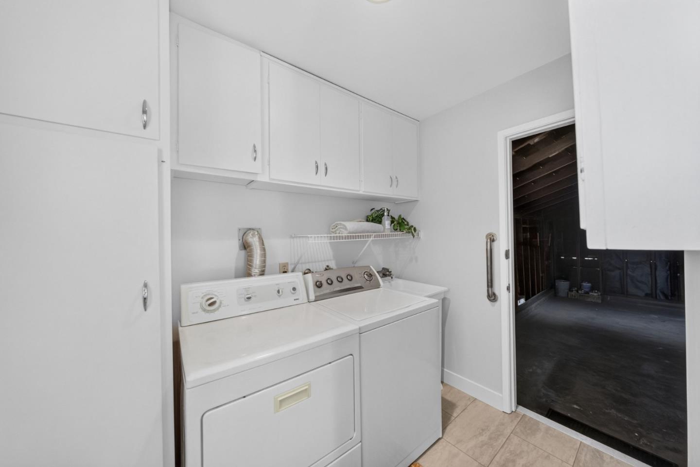 3562 Woodford Drive
