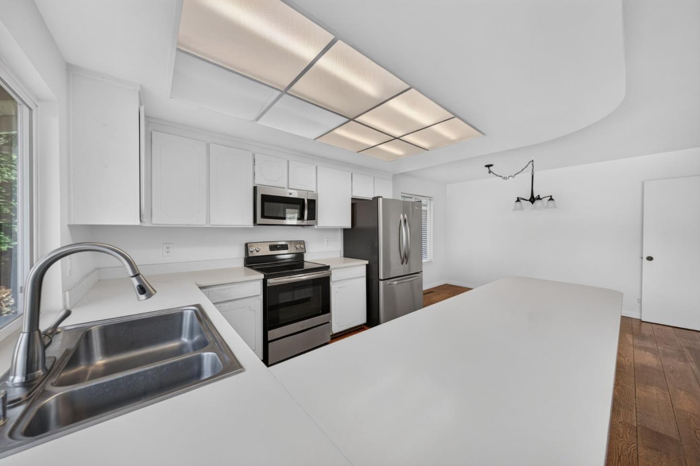 4194 Yerba Buena AVE