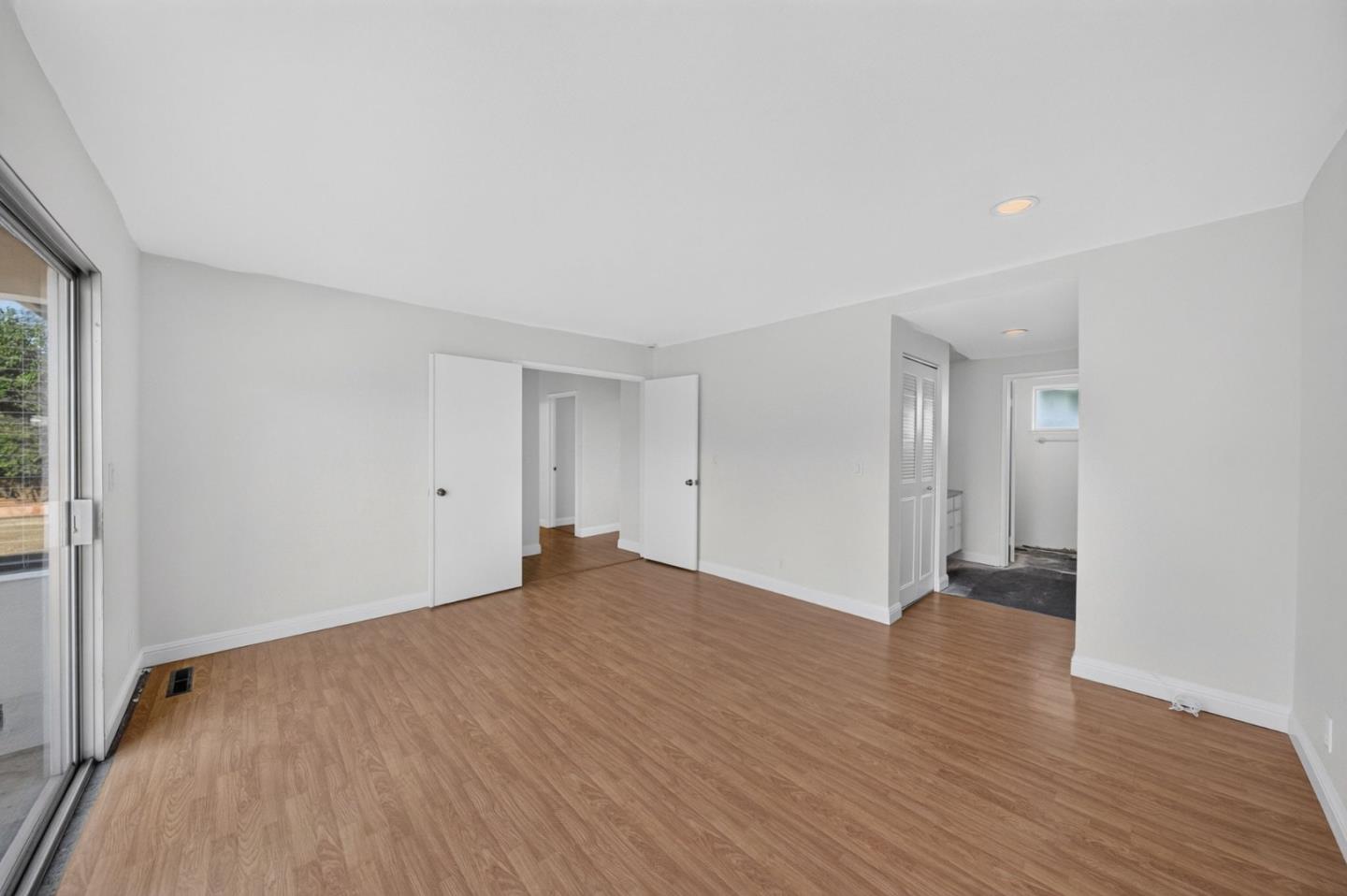 4194 Yerba Buena AVE