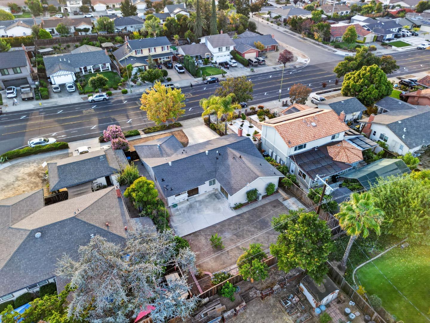 4194 Yerba Buena AVE