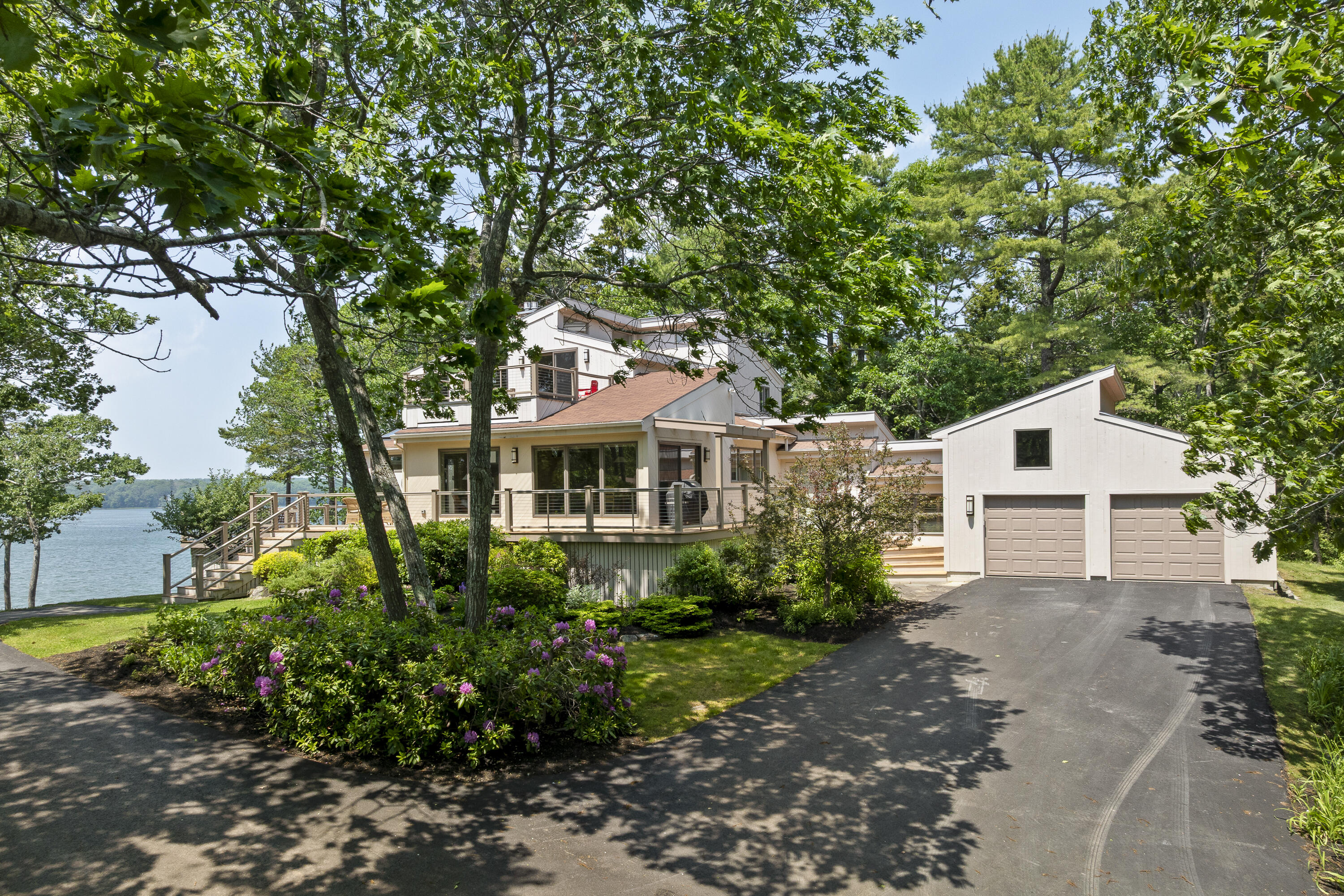 52 Lombos Hole Road
