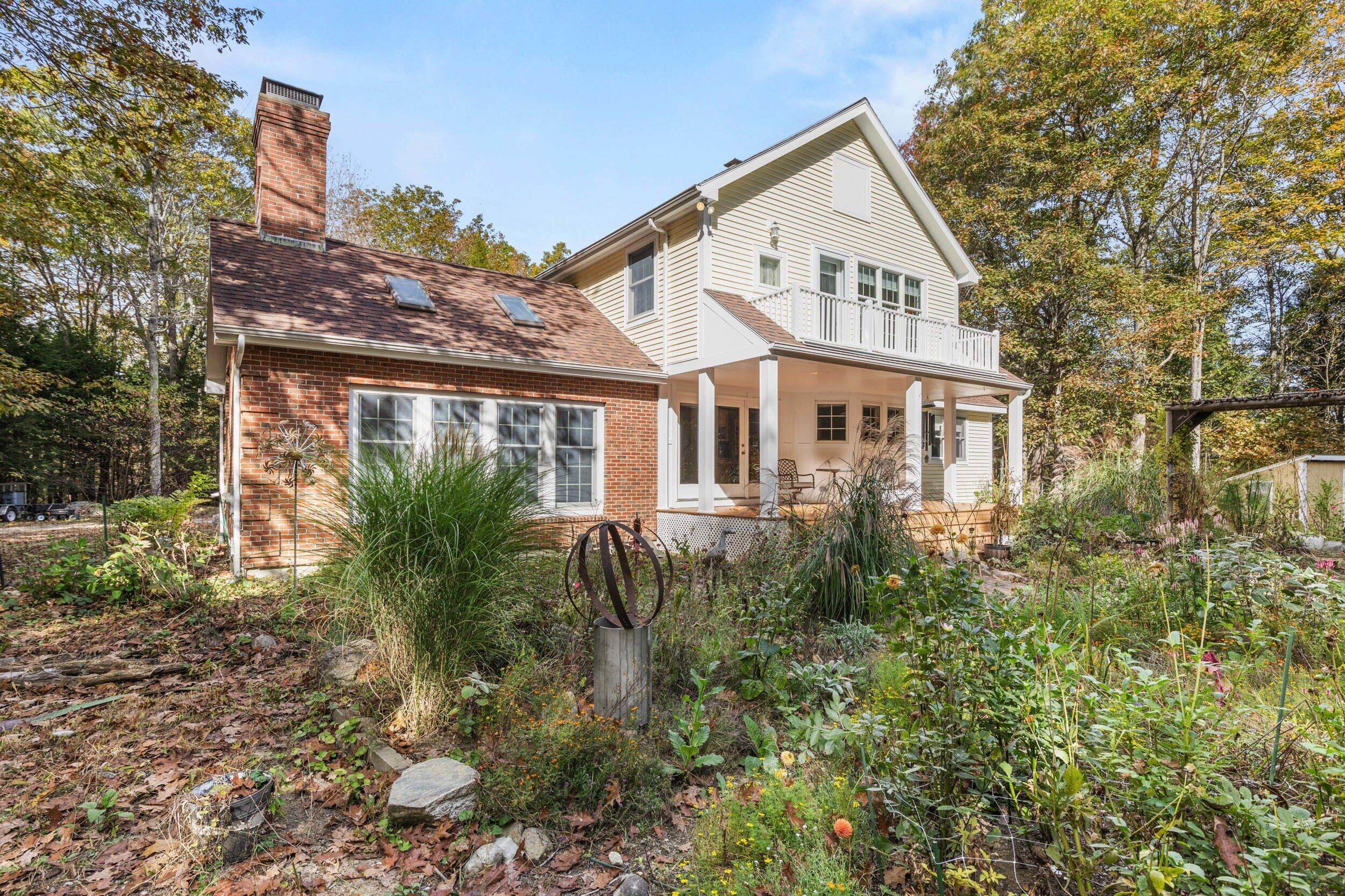 28 Oak Hill Drive