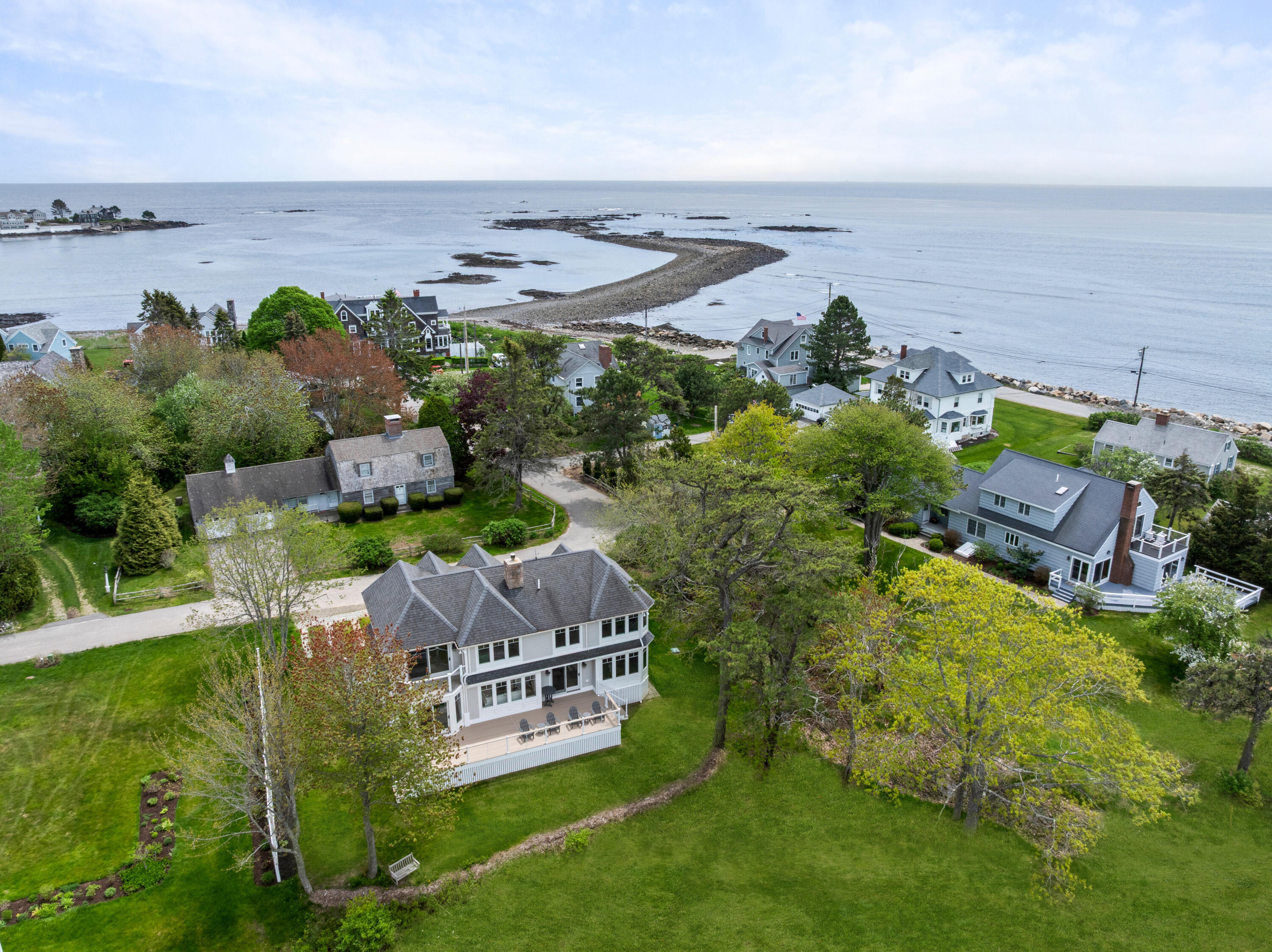 4 Robie Road