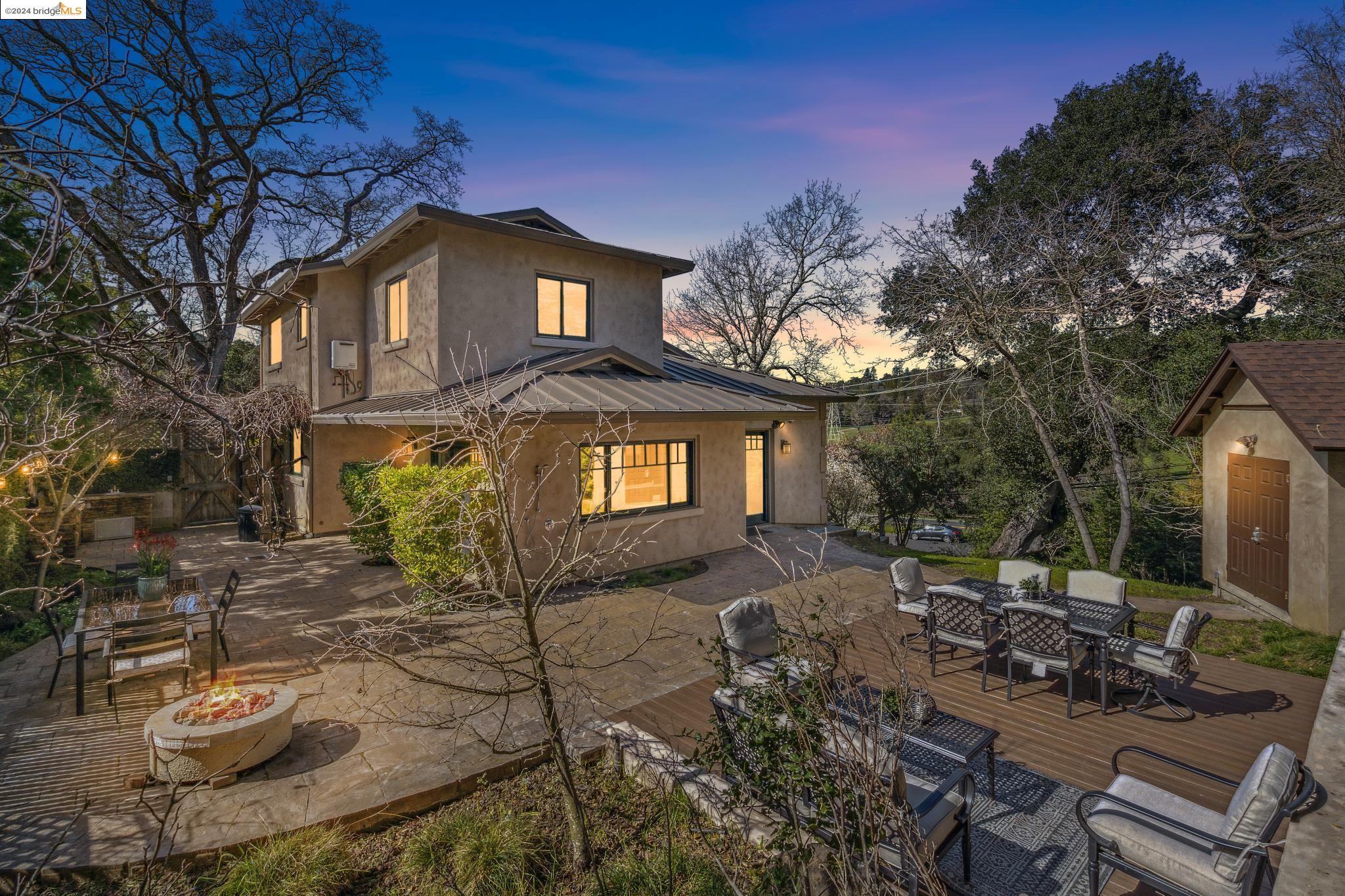 1 Ardilla Rd