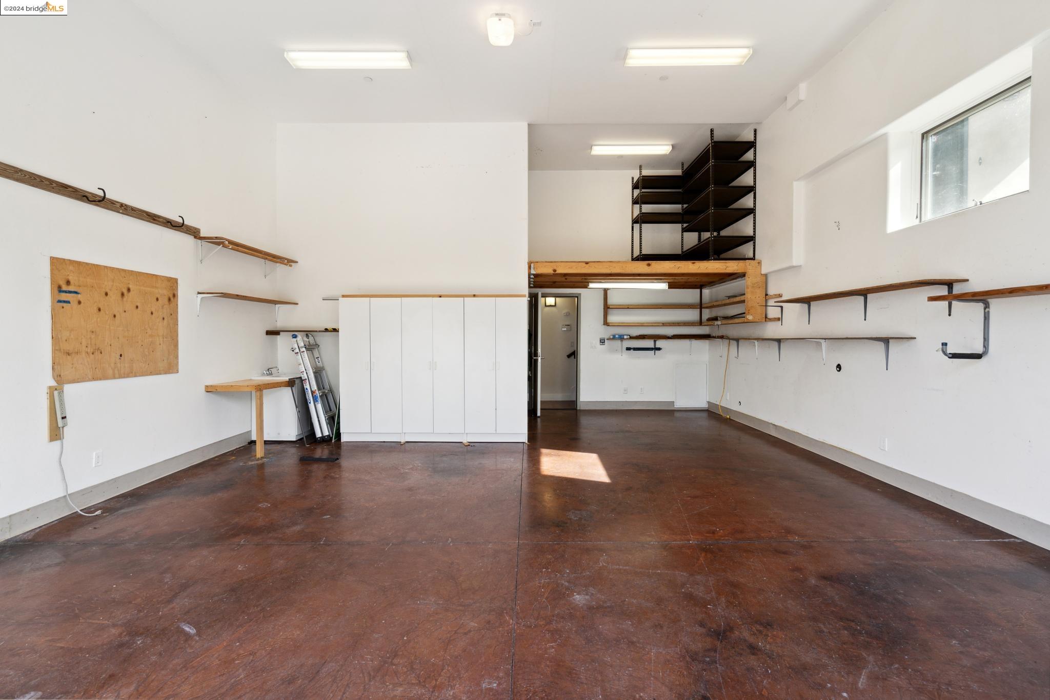 1 Ardilla Rd