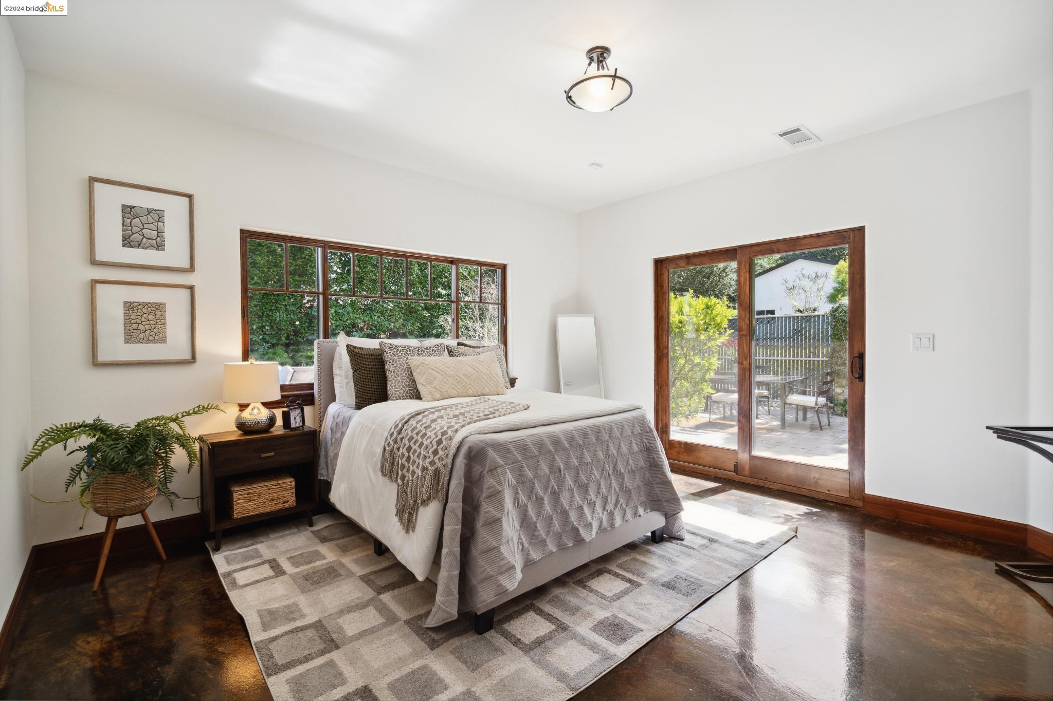 1 Ardilla Rd