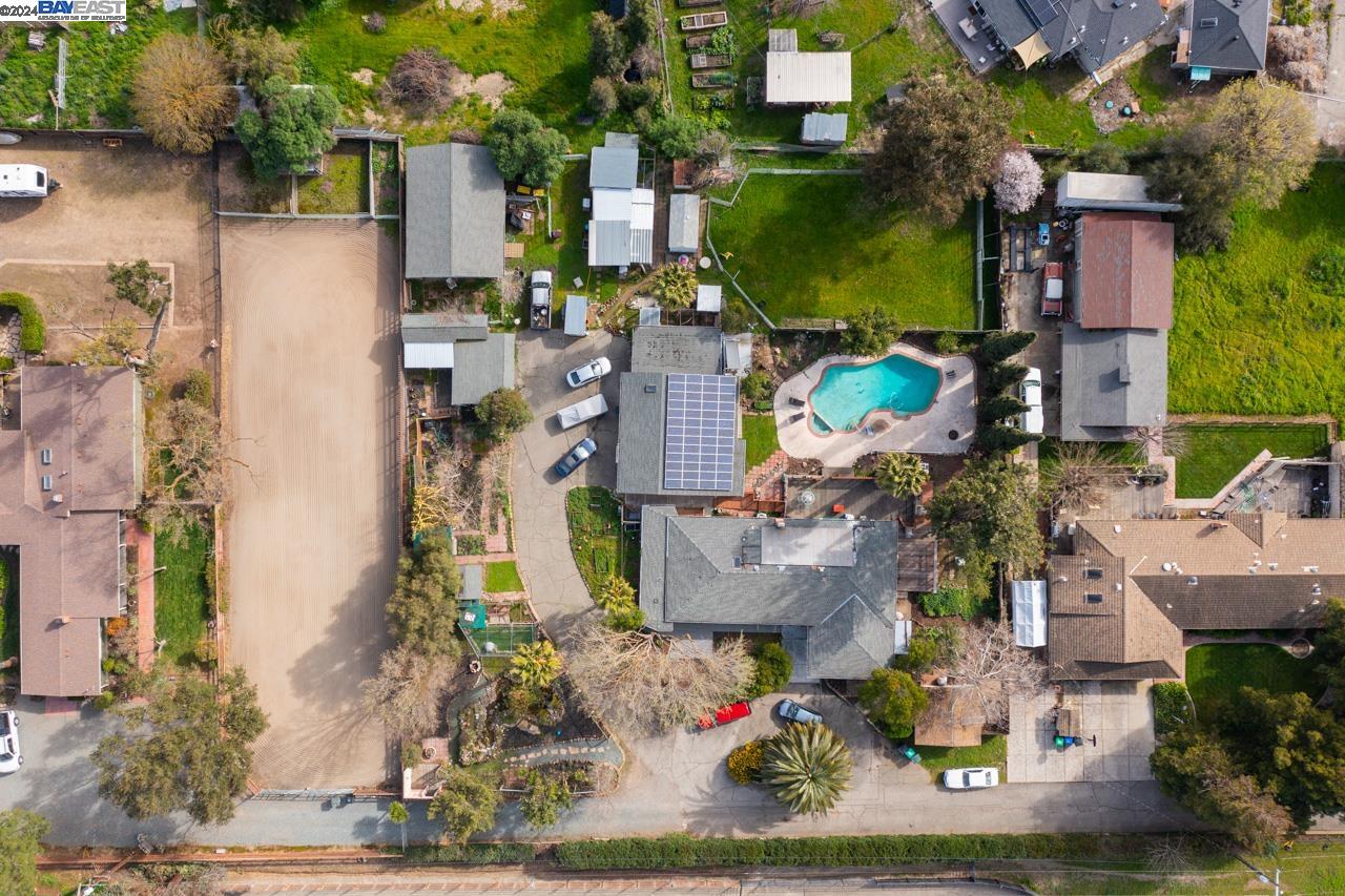 1015 Byrd Ln