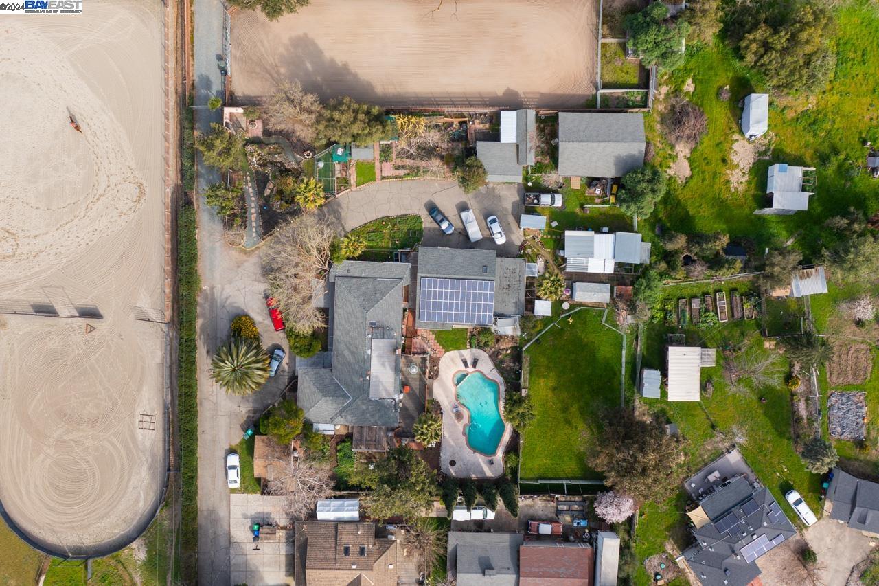 1015 Byrd Ln