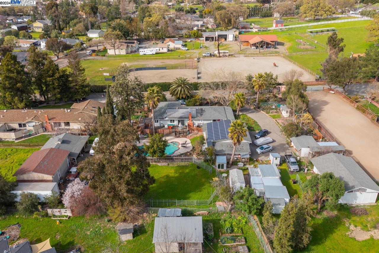 1015 Byrd Ln
