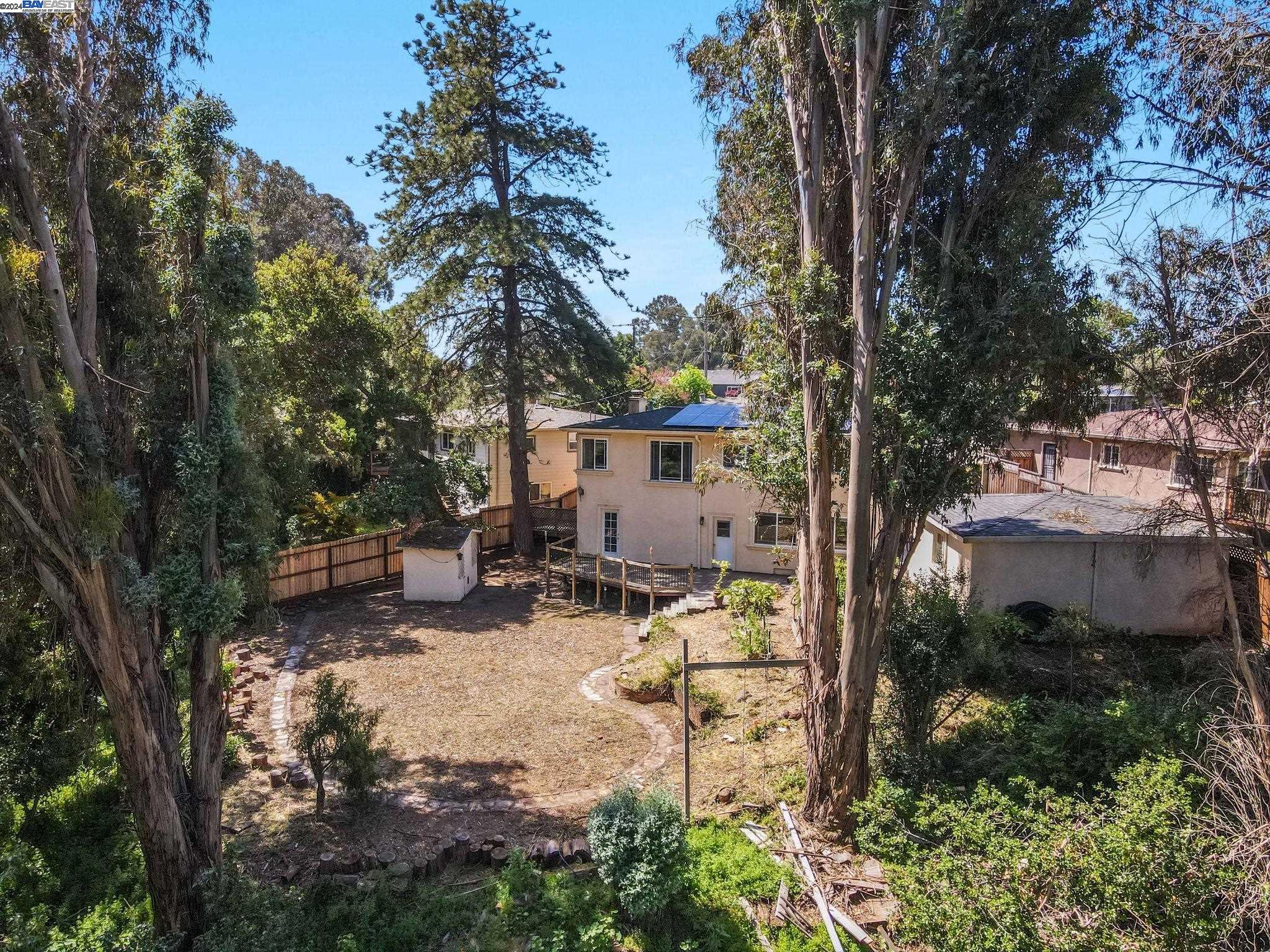 4448 Gem Ave