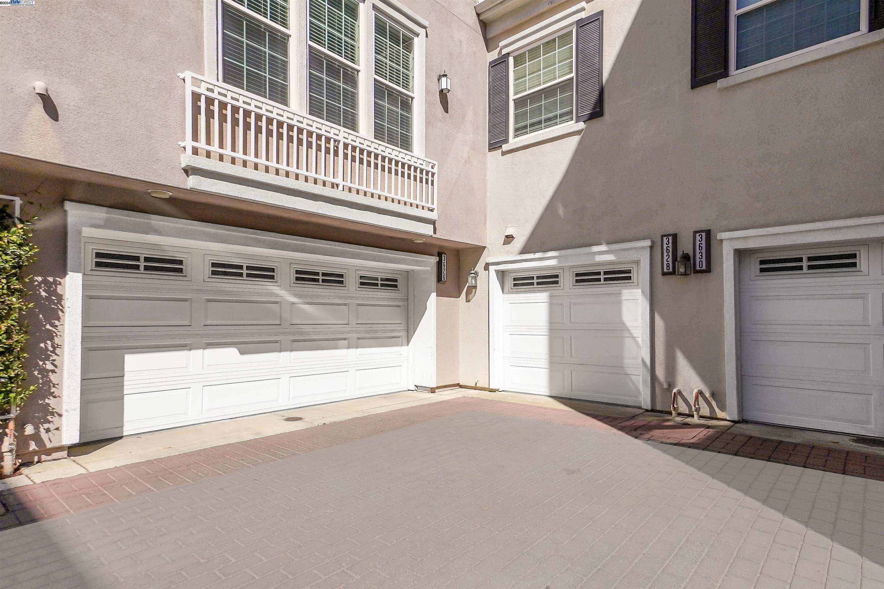 3628 Whitworth Dr