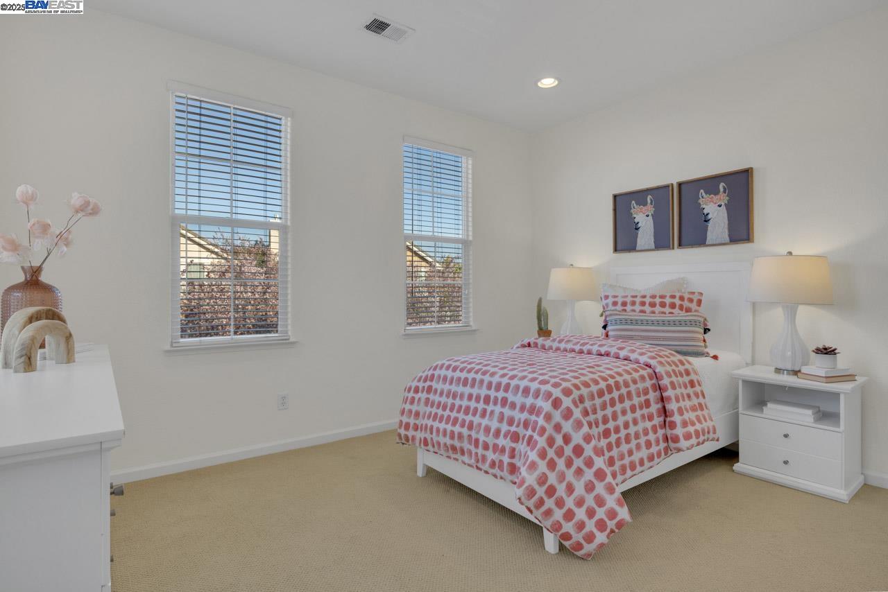 1508 Whispering Oaks Way