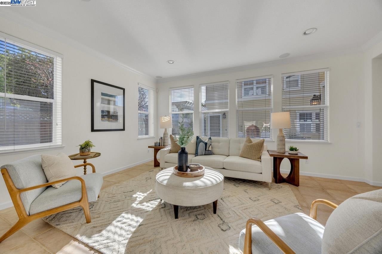 1508 Whispering Oaks Way