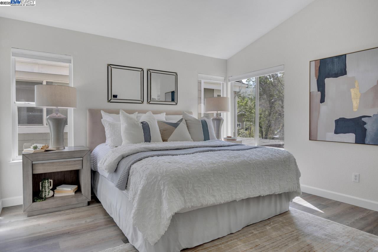 2540 Tapestry Way