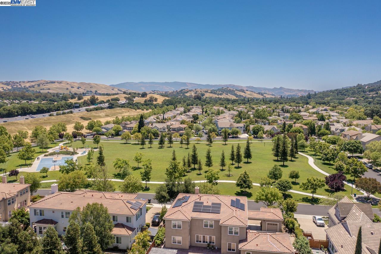7193 Rosecliff Ct