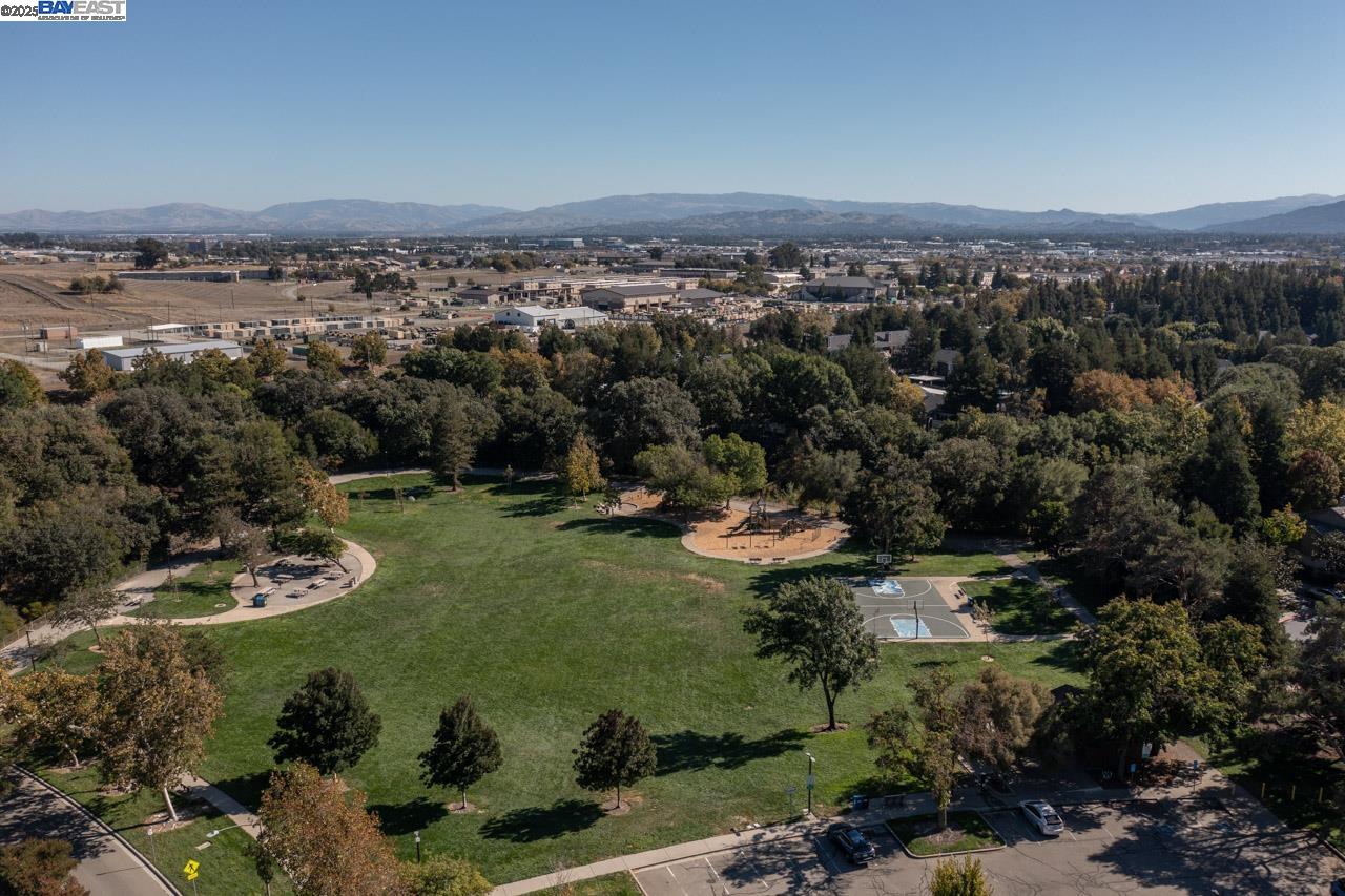 7813 Shady Creek Rd, Dublin