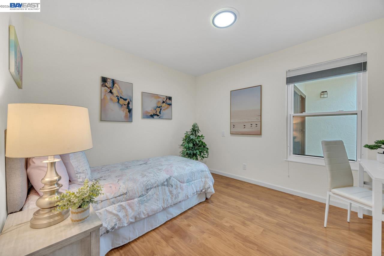 4034 Rennellwood Way