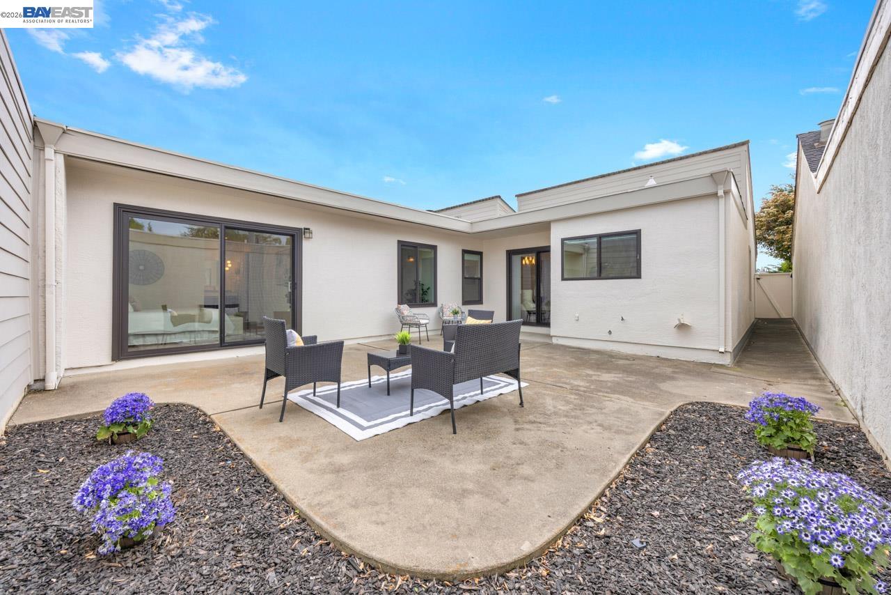 4034 Rennellwood Way