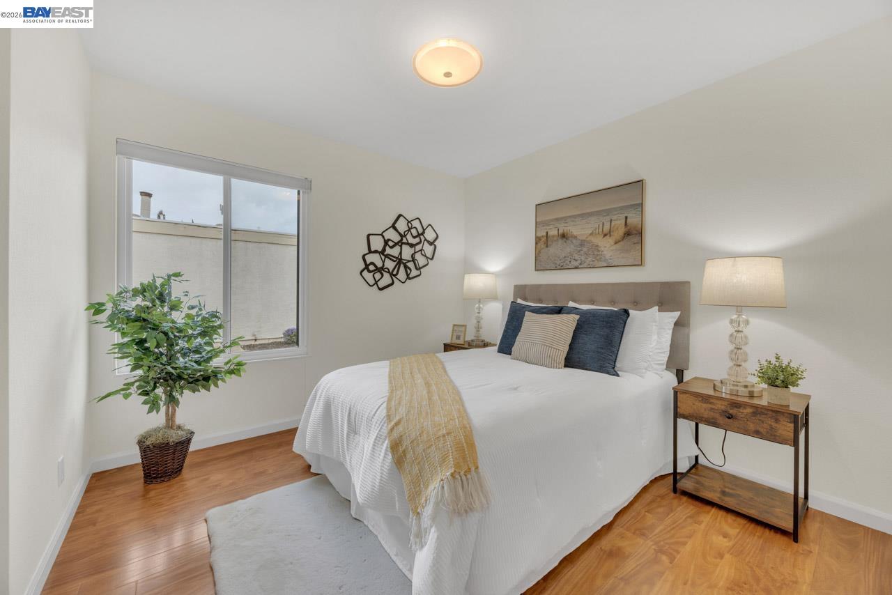 4034 Rennellwood Way