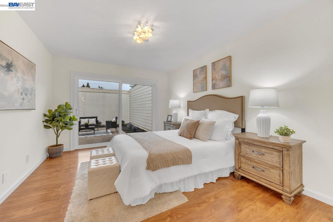 4034 Rennellwood Way