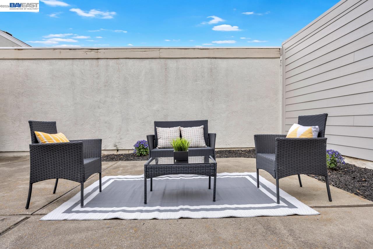 4034 Rennellwood Way