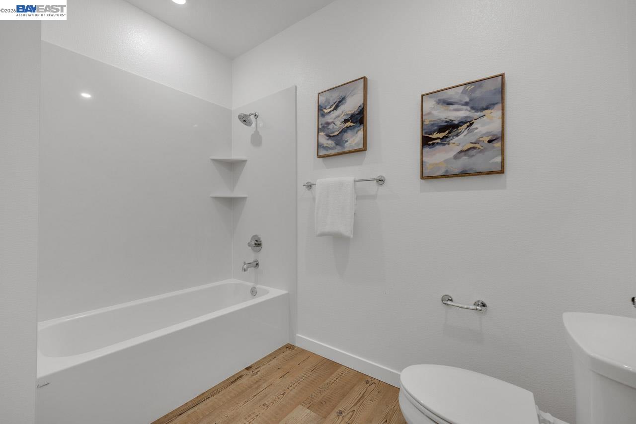 5700 Central Pkwy # 202