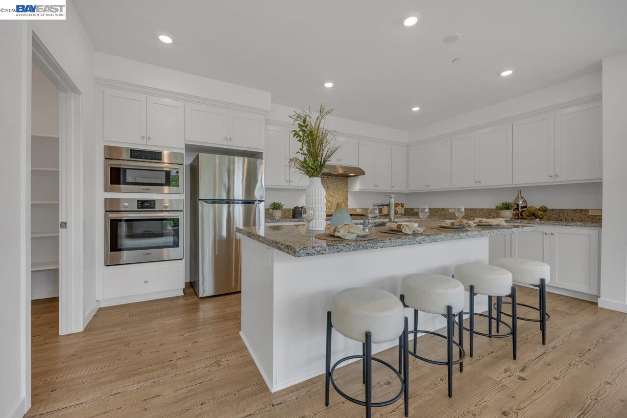 5700 Central Pkwy # 202