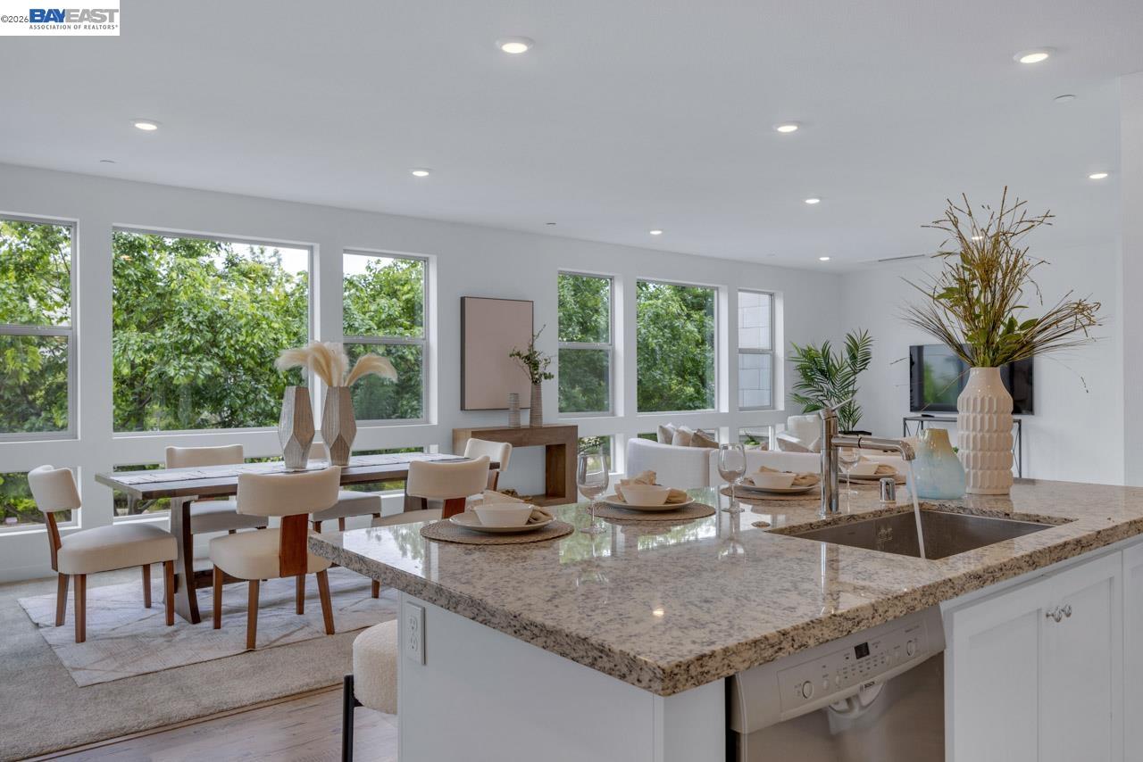 5700 Central Pkwy # 202